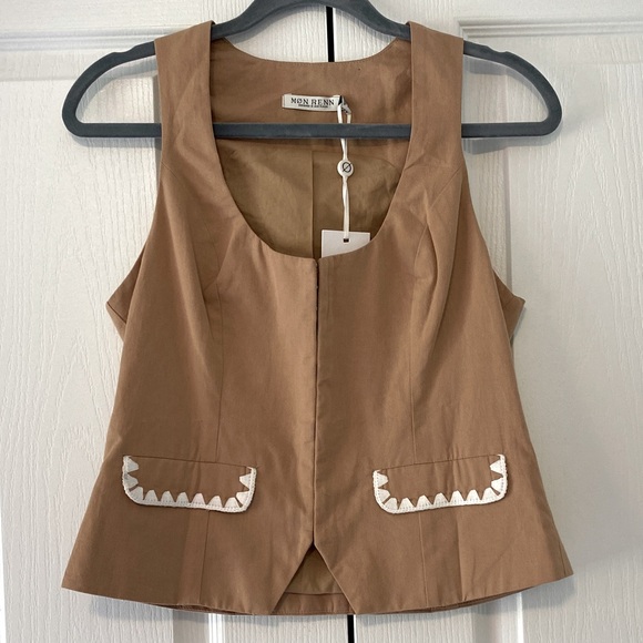 NWT Mon Renn Lisle Tan Sleeveless Vest - Picture 3 of 12